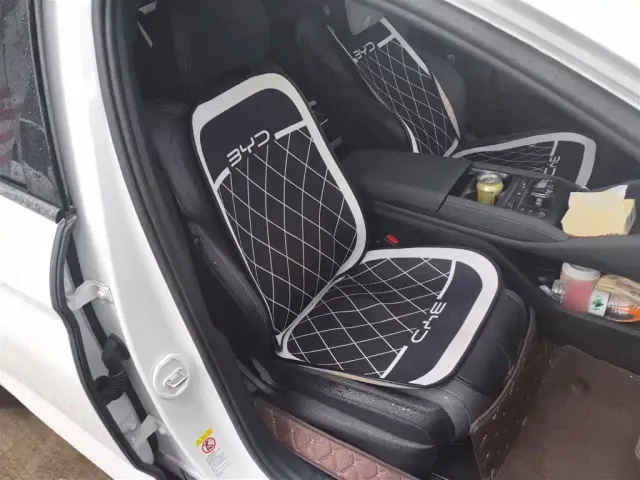 BYD Qin L — Фото автомобиля 3