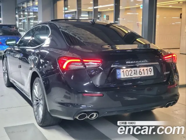 Maserati Ghibli Ghibli — Фото автомобиля 5