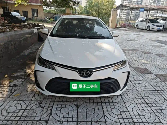 Toyota Corolla — Фото автомобиля 2