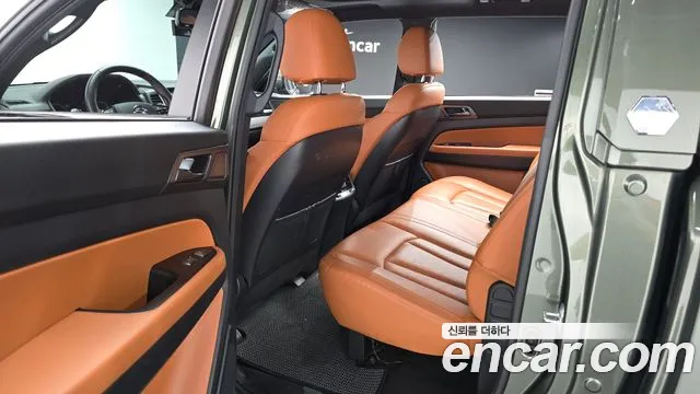 KG_Mobility_Ssangyong Rexton Новый Rexton Sport Khan Дизель 2.2 4WD — Фото автомобиля 11