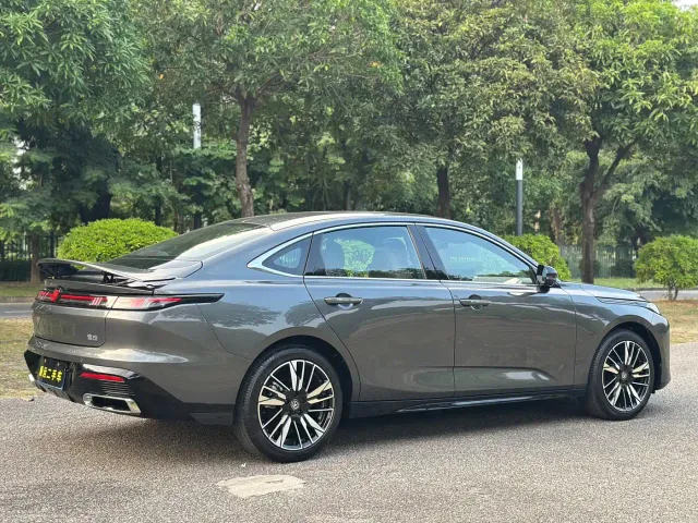Changan Eado — Фото автомобиля 11