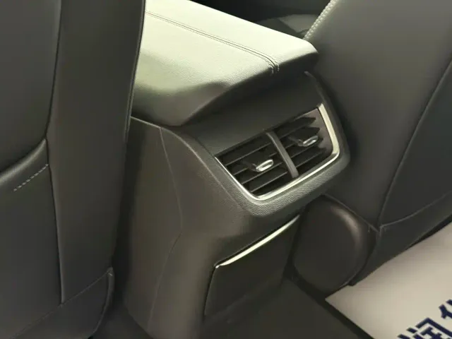 Buick LaCrosse — Фото автомобиля 14