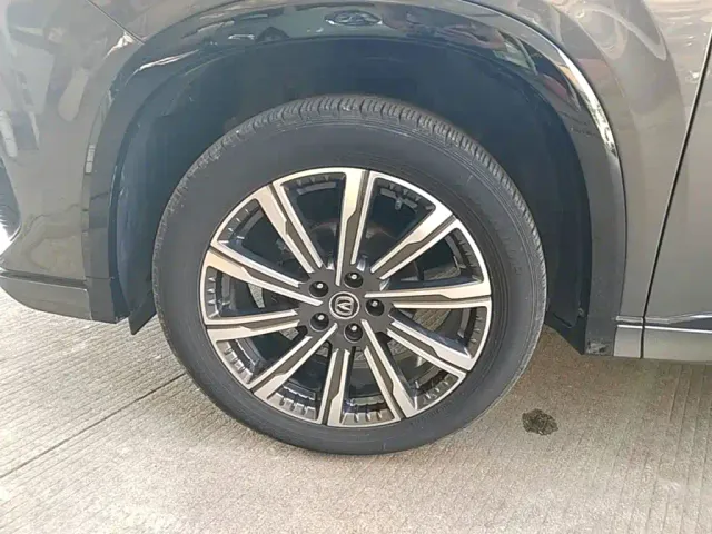Changan CS75 Plus — Фото автомобиля 22
