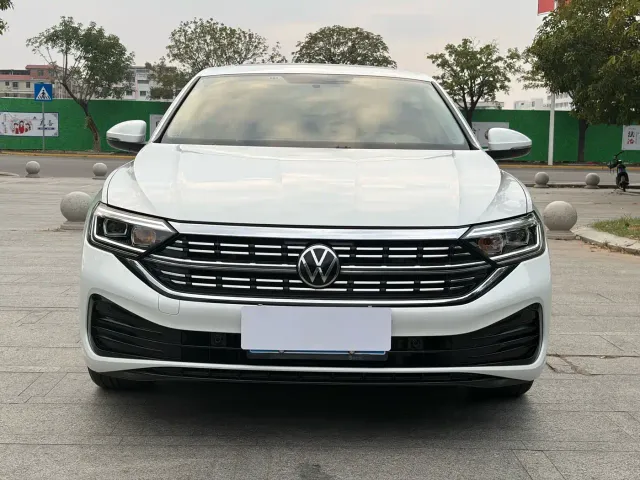 Volkswagen Sagitar — Фото автомобиля 2