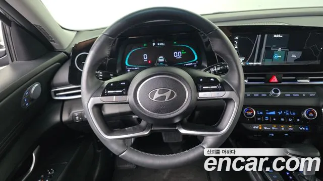 Hyundai Avante CN7 — Фото автомобиля 20