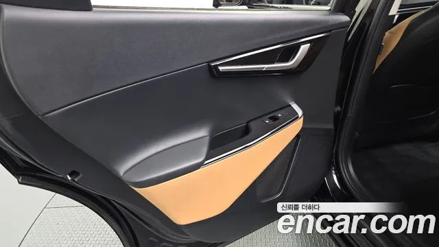 Kia EV6 — Фото автомобиля 14