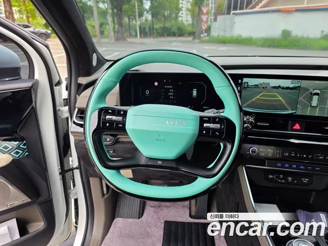 Kia Carnival Generation 4 — Фото автомобиля 6