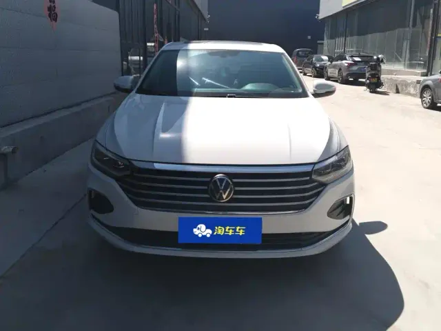 Volkswagen Lavida — Фото автомобиля 2