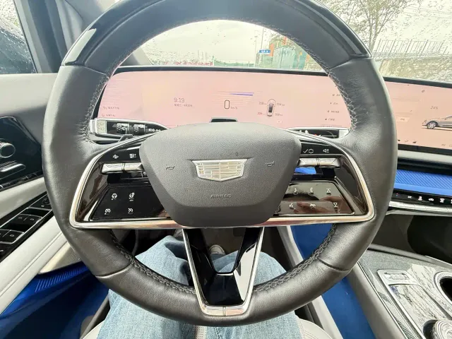 Cadillac Optiq — Фото автомобиля 27