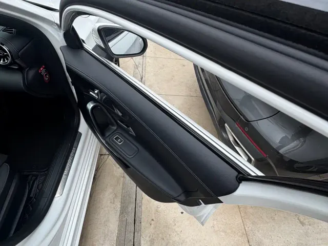 Mercedes-Benz A-Class — Фото автомобиля 5
