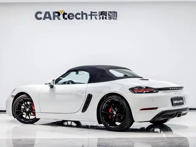 Porsche 718 — Фото автомобиля 4