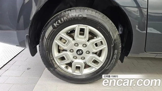 Hyundai Staria — Фото автомобиля 5