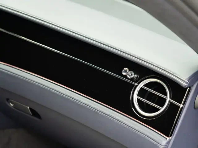 Bentley Continental — Фото автомобиля 17