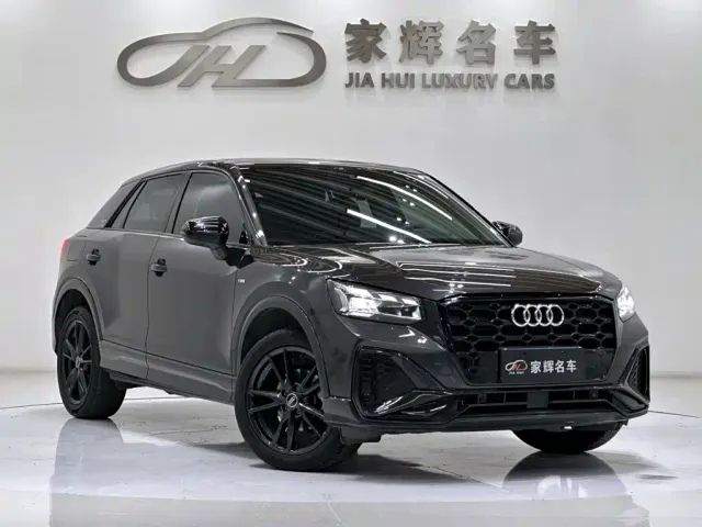 Audi Q2L — Фото автомобиля 3