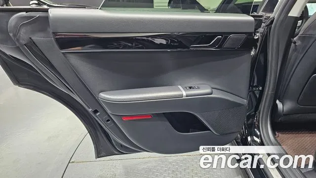 Hyundai Grandeur Grandeur (GN7) 3.5 LPG 2WD (Такси) — Фото автомобиля 25
