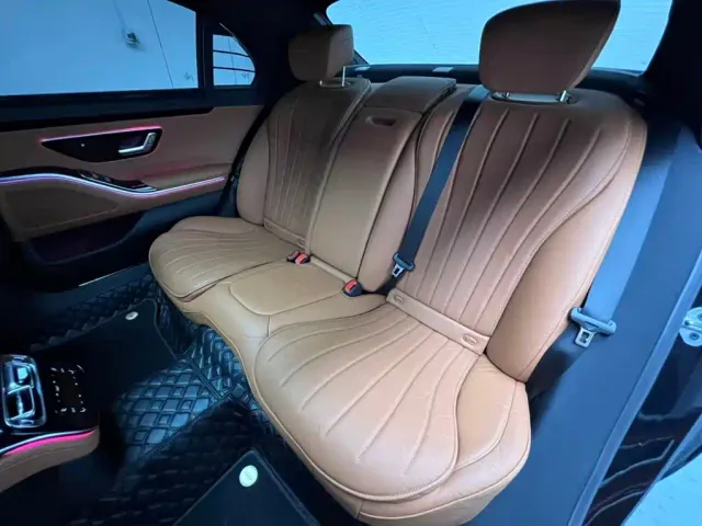 Mercedes-Benz S-Class — Фото автомобиля 12
