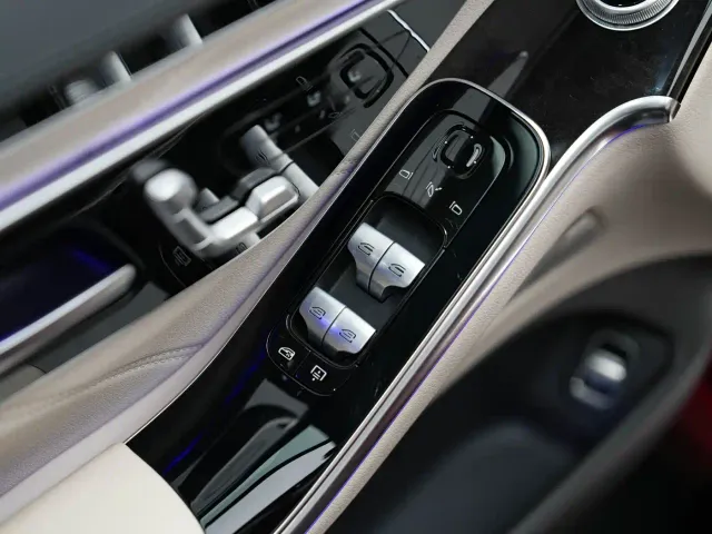 Mercedes-Benz Maybach S-Class — Фото автомобиля 24