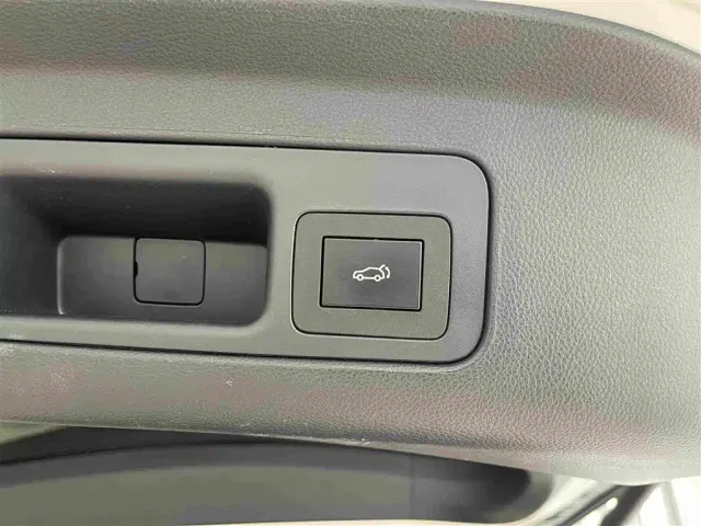 GAC Trumpchi M8 — Фото автомобиля 17