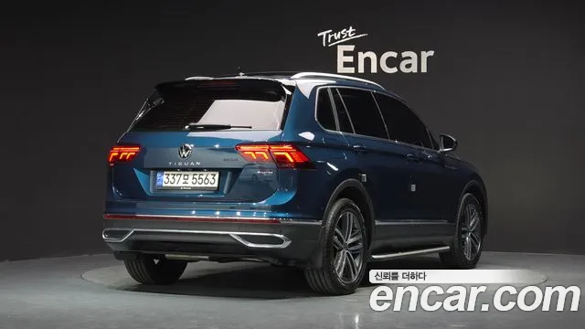 Volkswagen Tiguan Generation 2 — Фото автомобиля 2