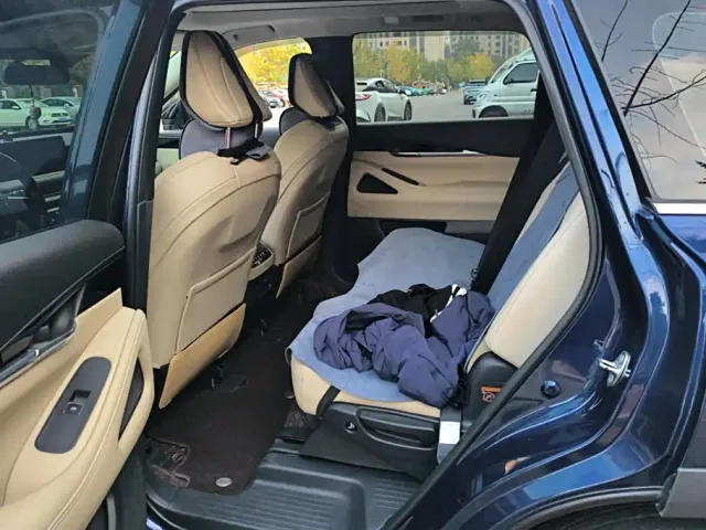 Infiniti QX60 — Фото автомобиля 11
