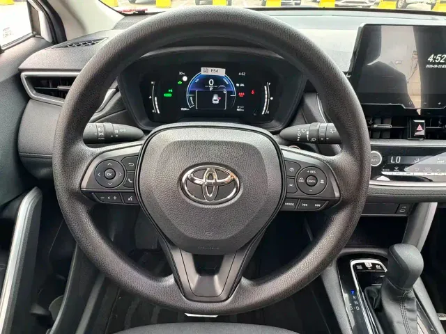 Toyota Corolla Cross — Фото автомобиля 12