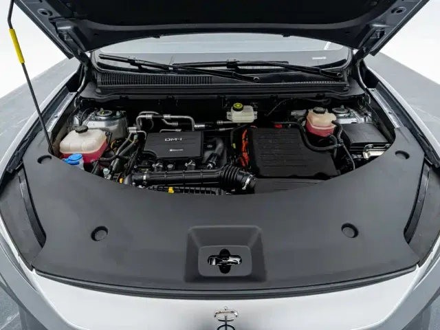 BYD Song Pro — Фото автомобиля 18
