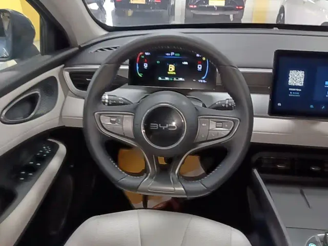 BYD Seal 05 DM-i — Фото автомобиля 10