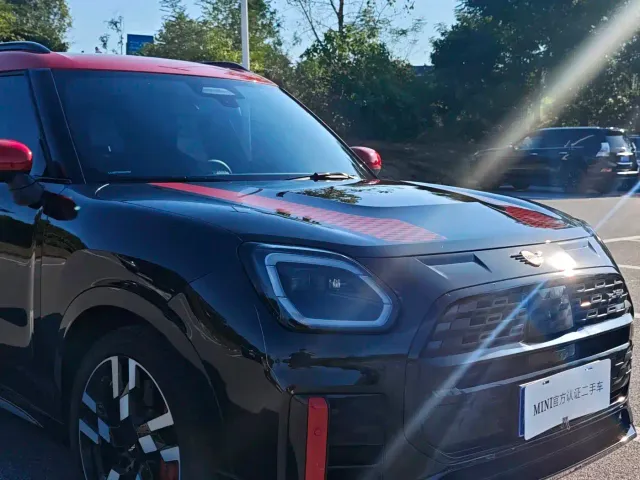 MINI JCW COUNTRYMAN — Фото автомобиля 12