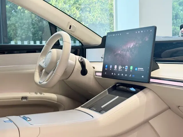 Stelato S9 — Фото автомобиля 14