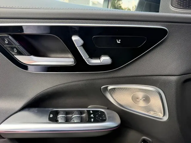 Mercedes-Benz C-Class — Фото автомобиля 7