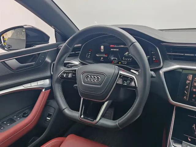 Audi A7L — Фото автомобиля 16