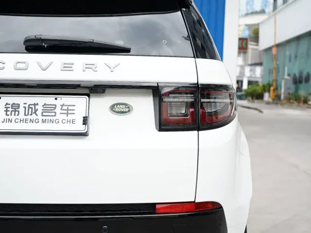 Land Rover Discovery Sport — Фото автомобиля 18