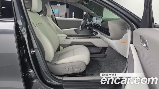 Hyundai Ioniq 6 — Фото автомобиля 11