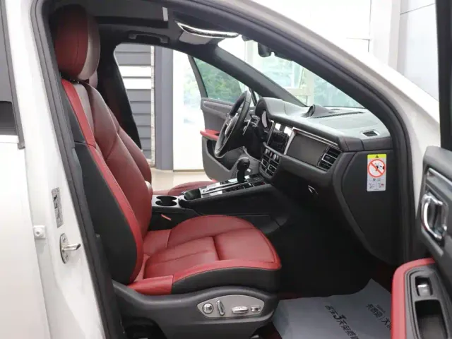 Porsche Macan — Фото автомобиля 25