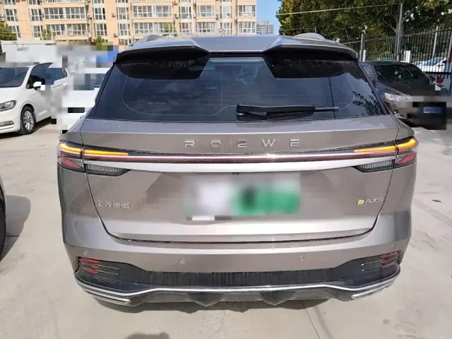 Roewe RX5 — Фото автомобиля 5