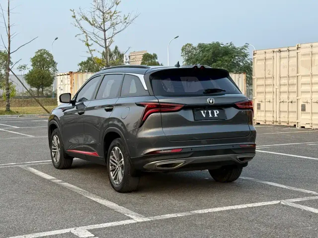 Changan CS75 Plus — Фото автомобиля 13
