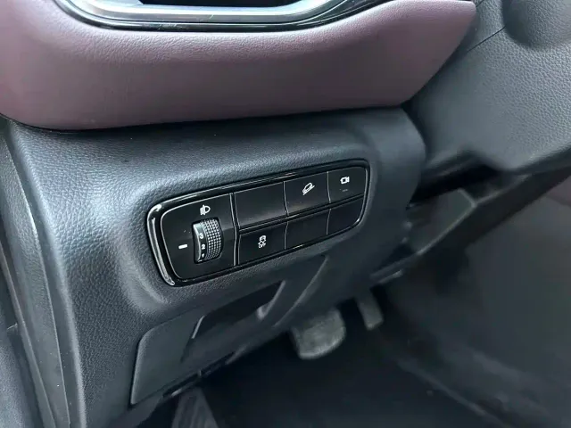 GAC Trumpchi M6 — Фото автомобиля 18