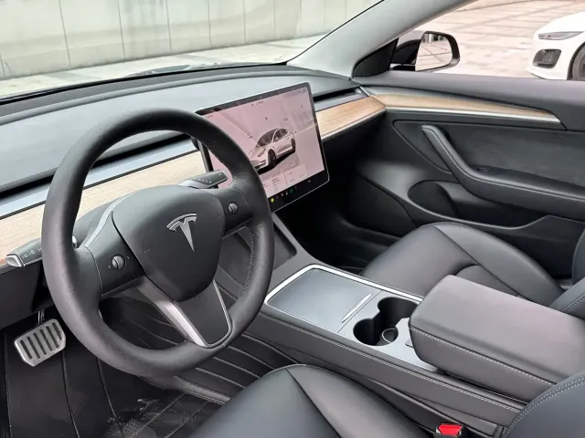 Tesla Model 3 2022 Model Rear-Wheel Drive Version — Фото автомобиля 8