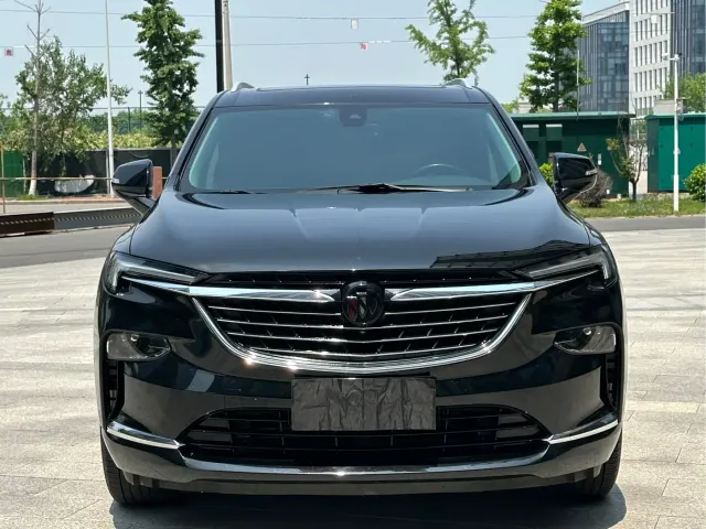 Buick Enclave — Фото автомобиля 2