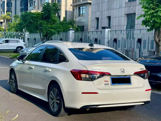 Honda Civic — Фото автомобиля 7