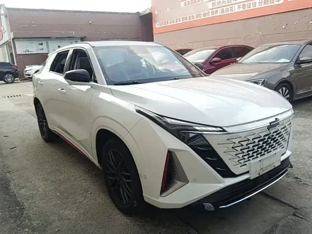 Changan Z6 — Фото автомобиля 3