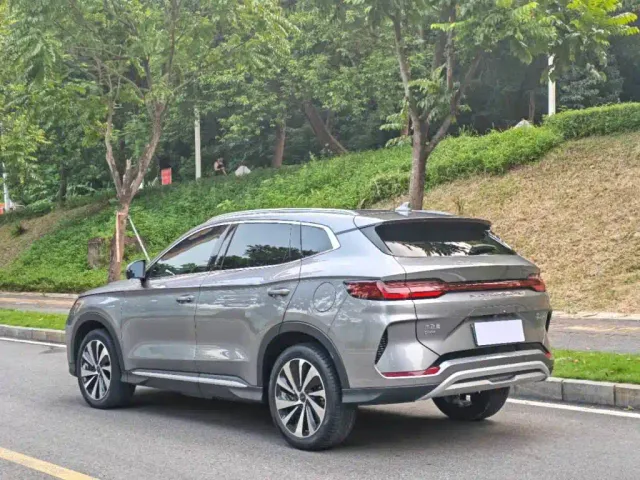 BYD Song PLUS — Фото автомобиля 3