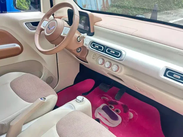 Wuling Hongguang Mini EV — Фото автомобиля 3