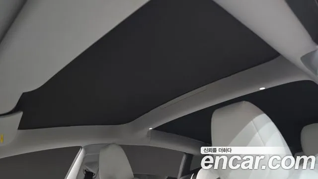 Tesla Model 3 — Фото автомобиля 19