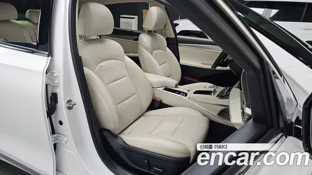Hyundai Grandeur Новый Grandeur IG — Фото автомобиля 9