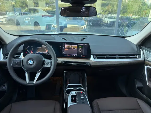 BMW X1 — Фото автомобиля 5