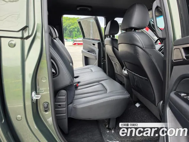 KG_Mobility_Ssangyong Rexton Новый Rexton Sport Khan Дизель 2.2 4WD — Фото автомобиля 13
