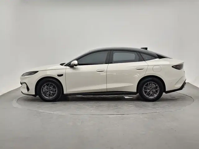 BYD Seal 06 — Фото автомобиля 2