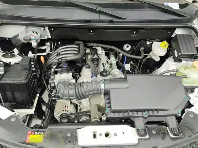Wuling Hongguang — Фото автомобиля 19