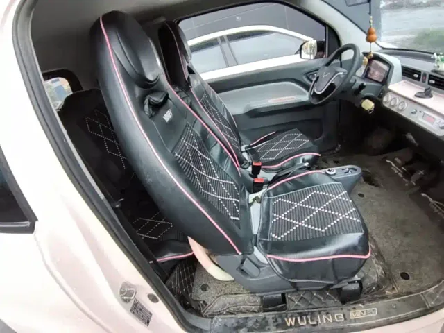 Wuling Hongguang Mini EV — Фото автомобиля 24